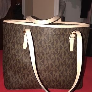 Michael Kors Tote